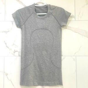 Lululemon Slate/White Swiftly Tech Short-Sleeve Shirt 2.0